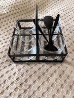 Serviertablett mit 4 Gläsern und Löffeln schwarz neu