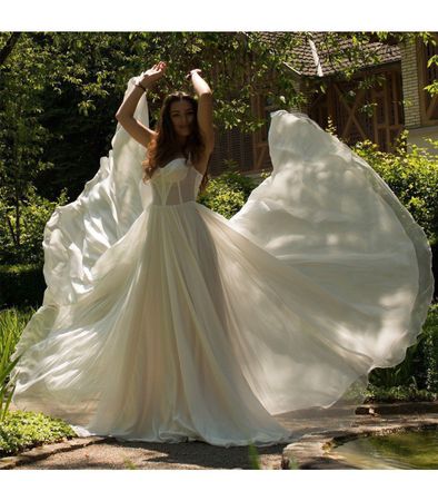 Natürlicher Luxus Seide Hochzeitkleid