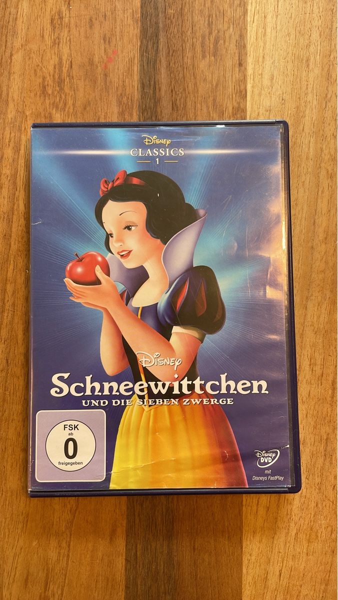 Tutti i DVDs: Schneewittchen und die 7 Zwerge DVD – Usato da Therwil venduto da rubininio