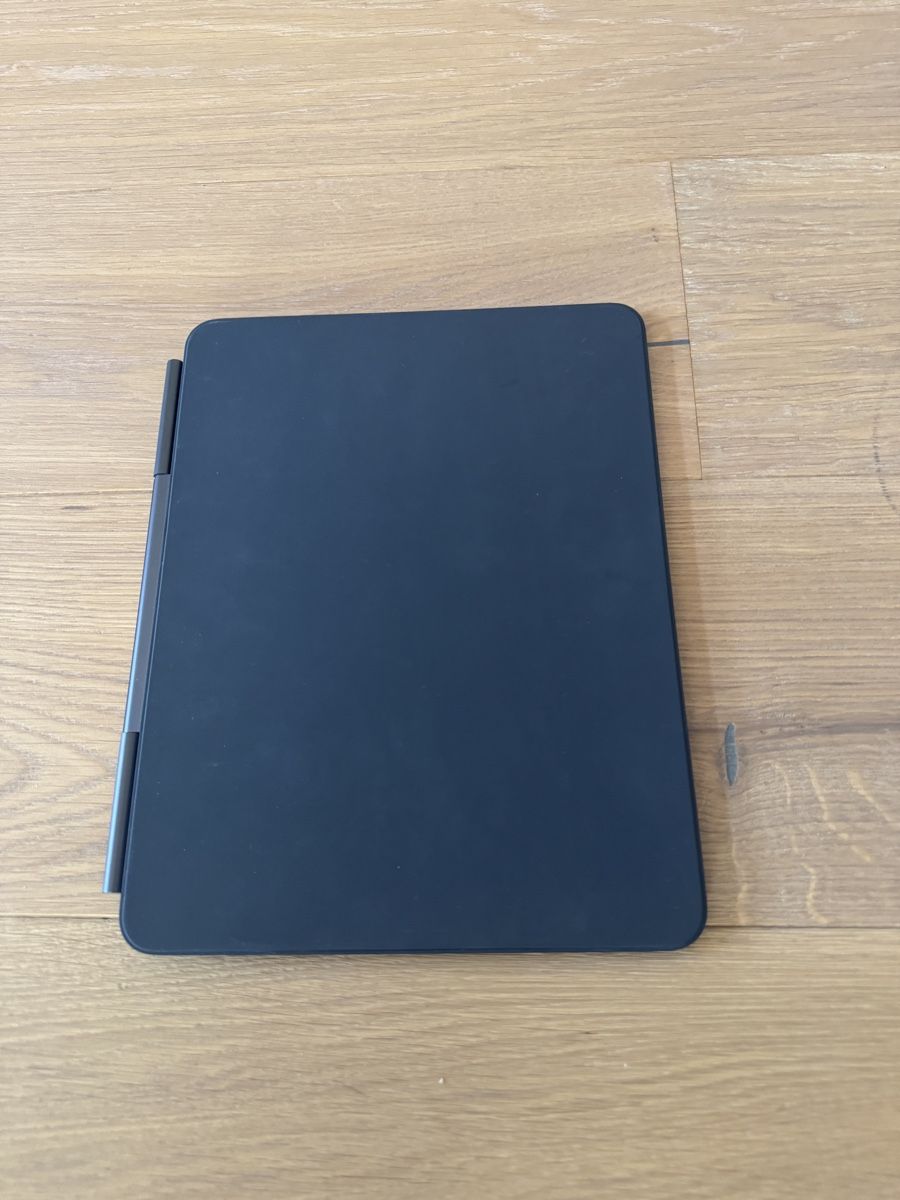 Apple Claviers: Apple Magic Keyboard iPad Pro 13" – D'occasion à Oftringen par Monie4life 1