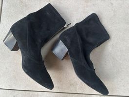 Clarks Halbschuhe aus Velourleder  Gr. 38 Schwarz