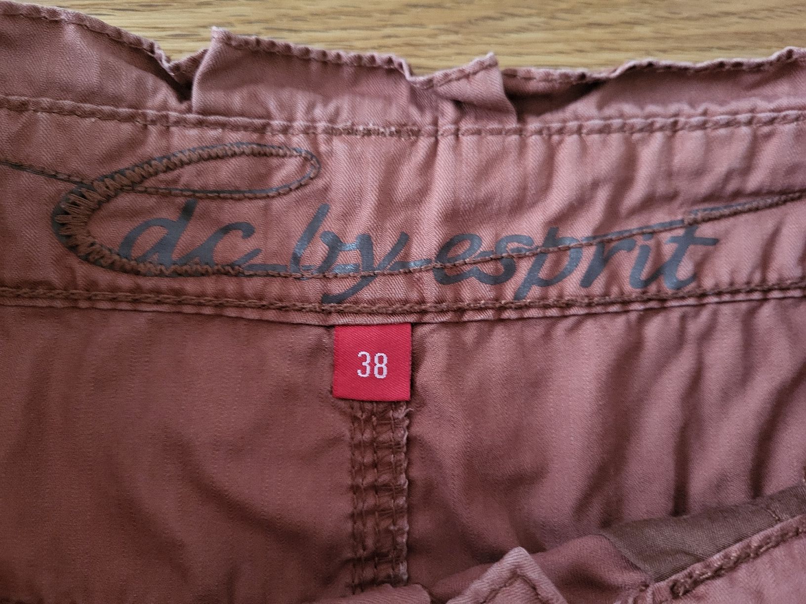 Esprit Gonne: Jupe / Rock edc by esprit Grösse 38 – Usato da Oekingen venduto da FlamingoDoktor 2