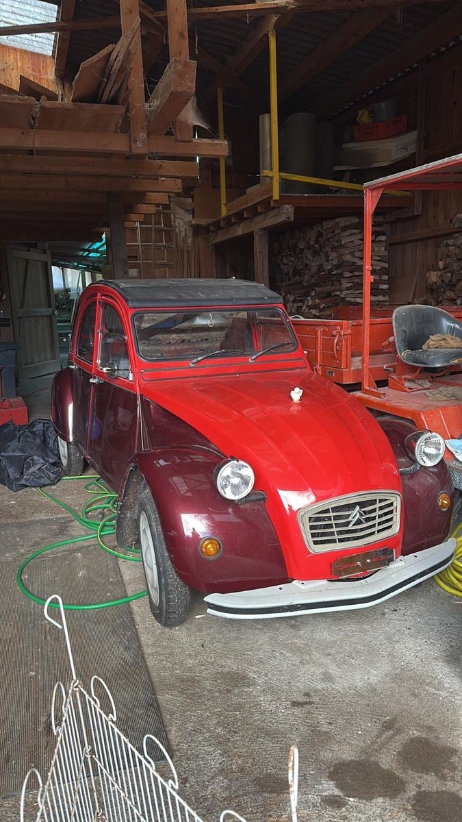 Citroën Automobili: Citroen 2CV Döschwo Ente – Usato da Degersheim venduto da Claas18