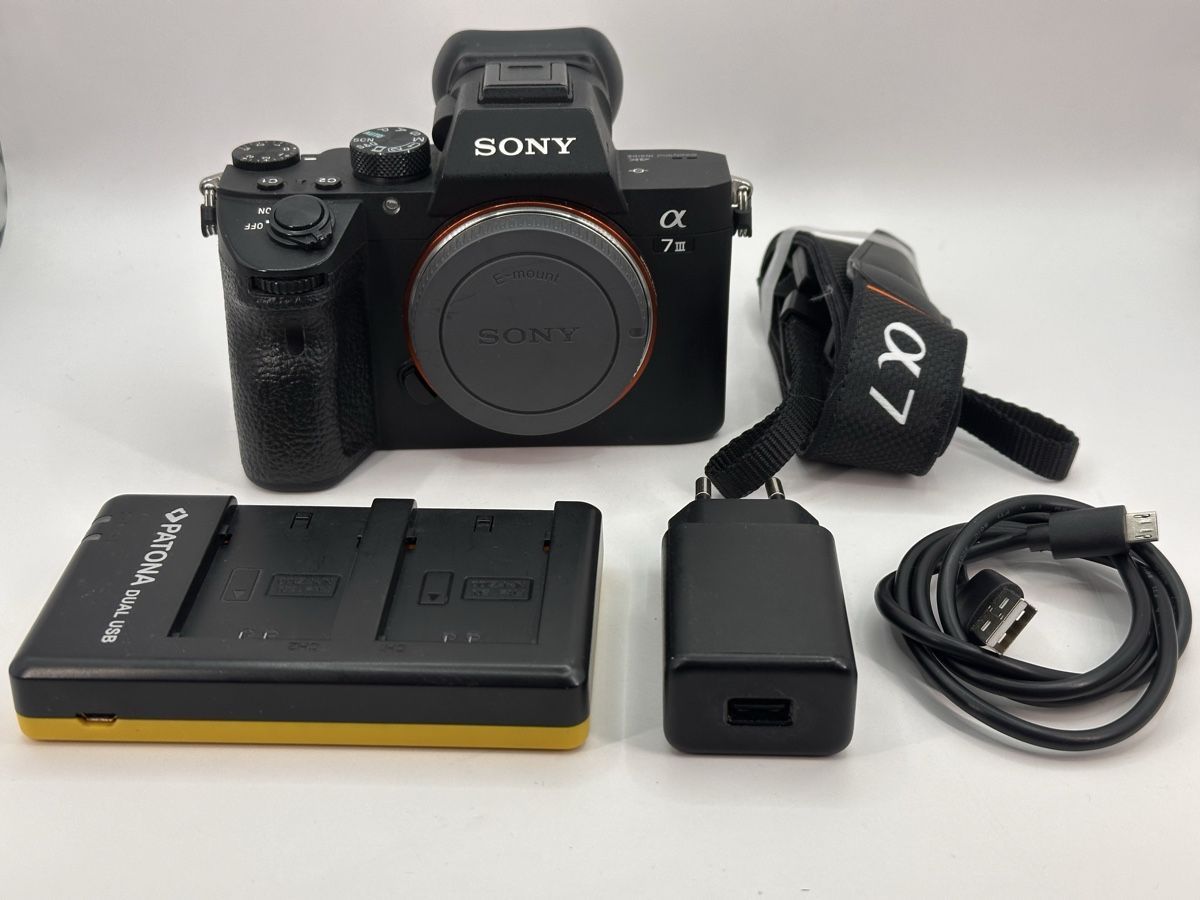 Sony Fotocamera: Sony Alpha 7 iii Top Zustand – Nuovo (secondo la descrizione) da Arbon venduto da Sed_9bj9 5