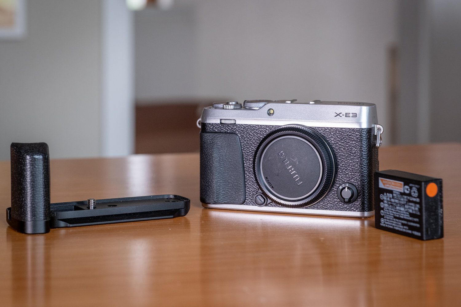 Fujifilm Fotocamera: Fujifilm X-E3 Body silber: gebraucht – Usato da Uetendorf venduto da Bda0