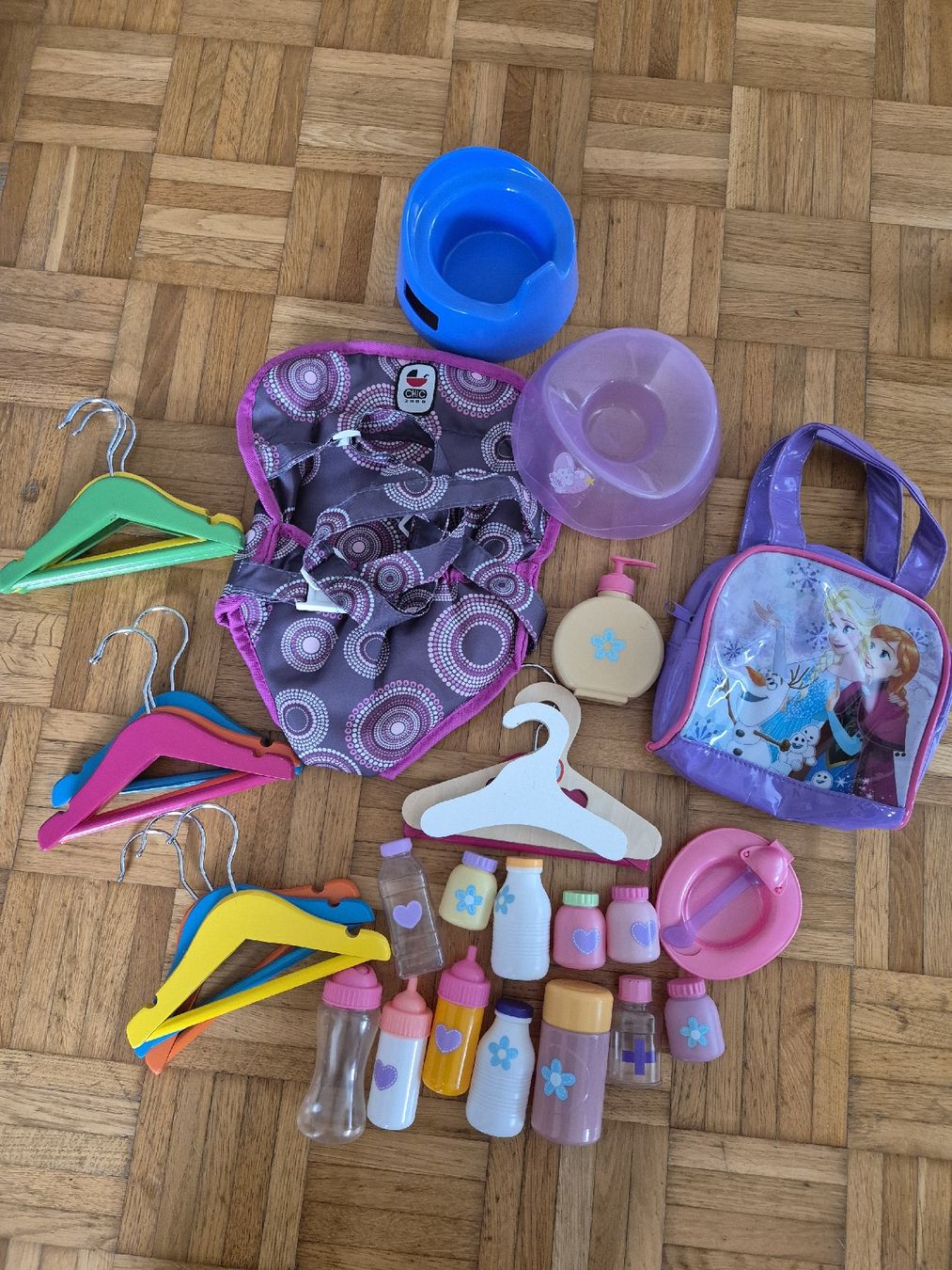 Jouets: Puppenzubehör  – D'occasion à Kappel SO par tiger1921