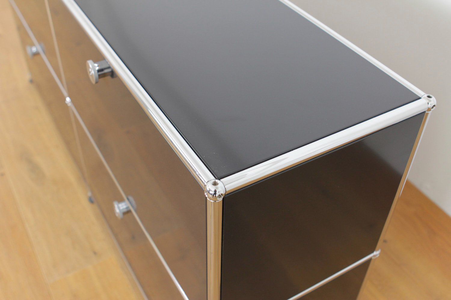 USM Scaffali: USM Haller Sideboard Graphitschwarz – Nuovo (secondo la descrizione) da Affoltern am Albis venduto da StudioStandard 4