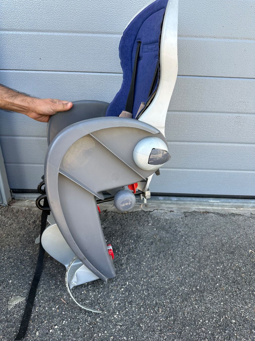 Auto-Kindersitze: Kinderfahrradsitz  – Gebraucht aus Trimbach von kar_2m7z 1