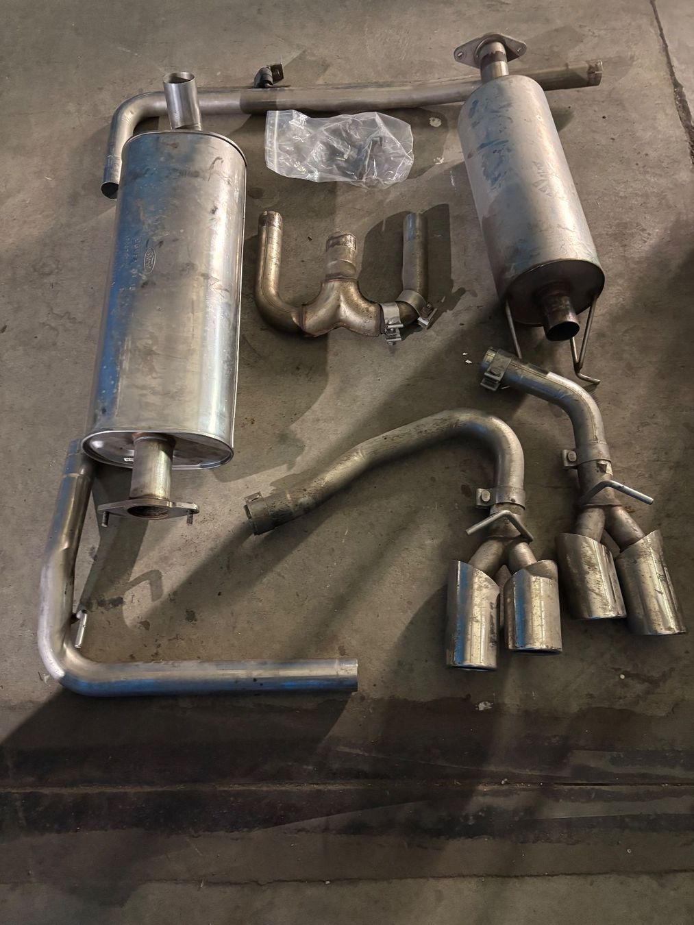 Ford Sistemi di scarico: Ford Ranger Auspuffanlage – Usato da Wildegg venduto da Rider59