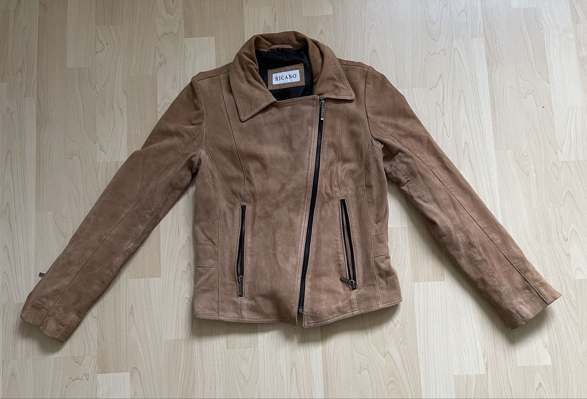 Giacche: Neuwertige Wildlederjacke Grösse XS camel – Usato da Leuzigen venduto da Bonjo