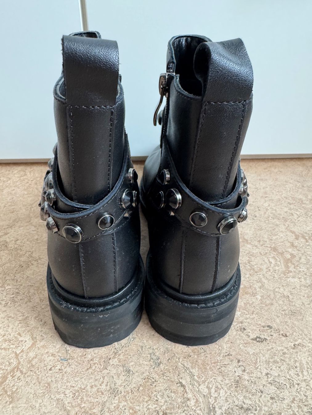 Scarpe da donna: Alma en Pena Boots Gr. 36 – Usato da Thun venduto da Iriska77 2