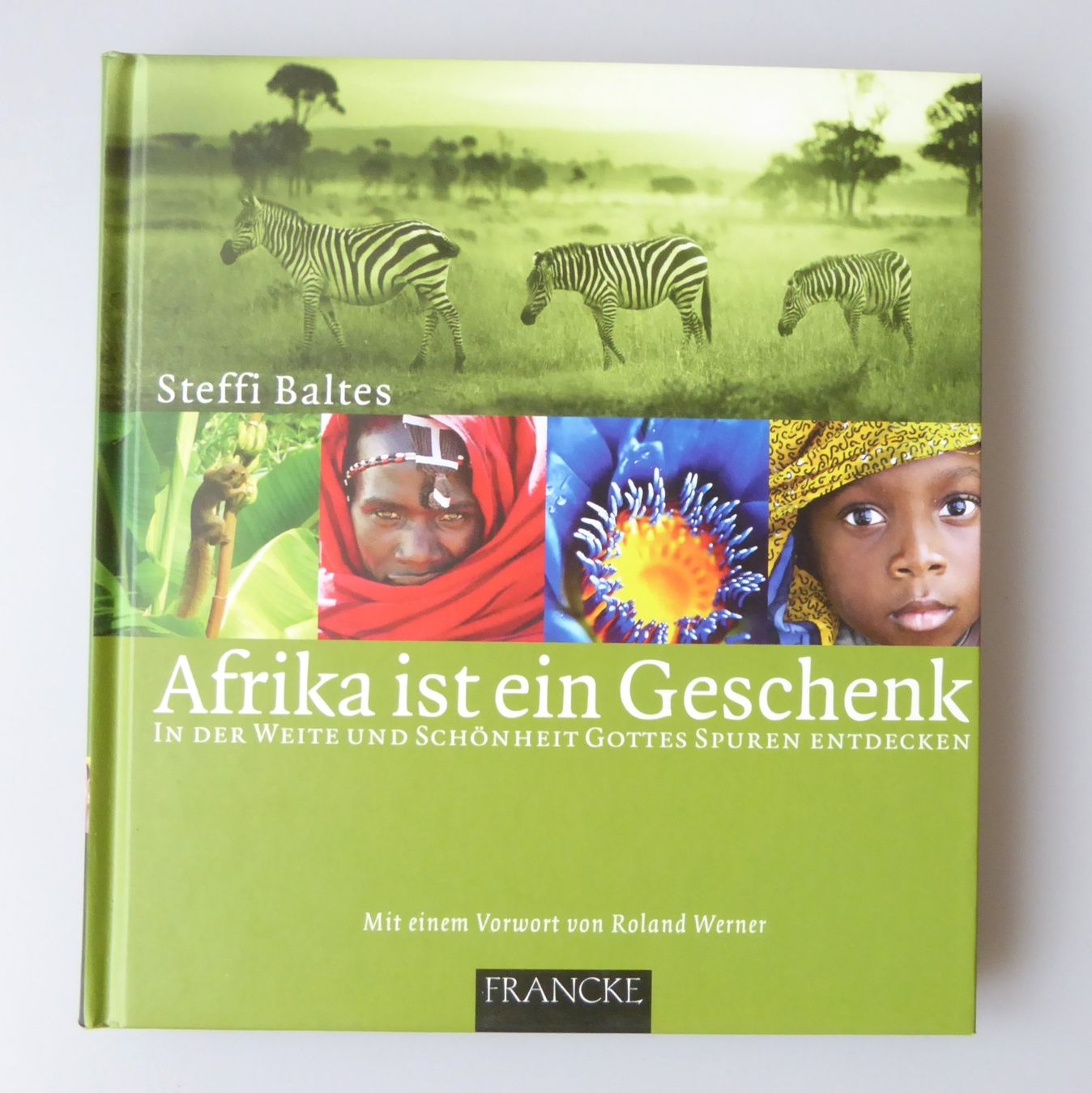 Bücher: Afrika ist ein Geschenk – Neu und originalverpackt aus Mauren von Yeelen 1