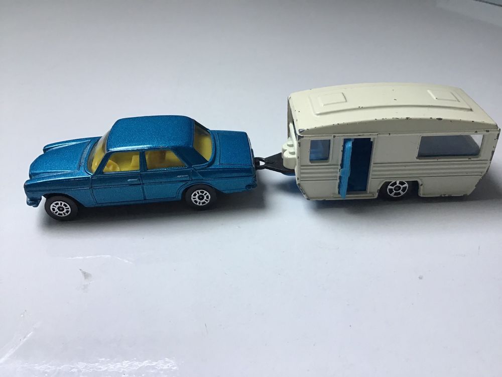 CORGI: MERCEDES BENZ 500 SL - 1/60e - Collection