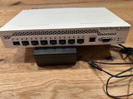 CRS309-1G-8S+IN