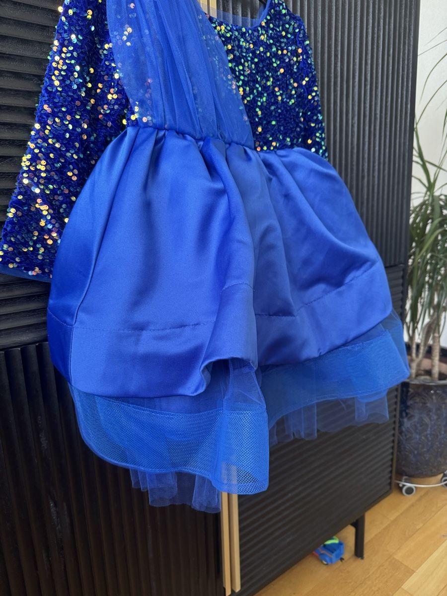 Vestiti & Gonne: Dress size 110/116 – Usato da Blonay venduto da art_7f87 1