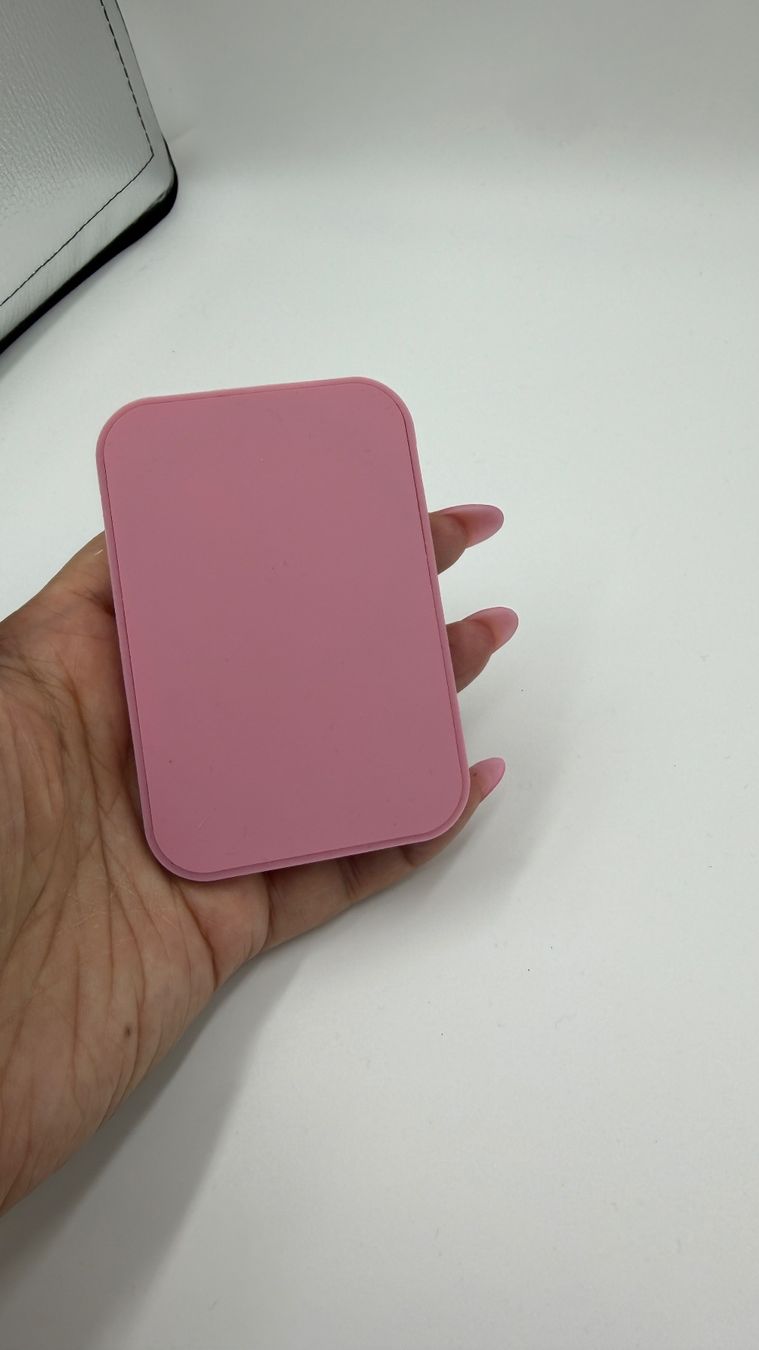 Cover & Protezioni schermo: snap-on lip case with box LIP HOLDER WITH MAGSAFE – Nuovo e nell'imballaggio originale da Chur venduto da Madeys 4