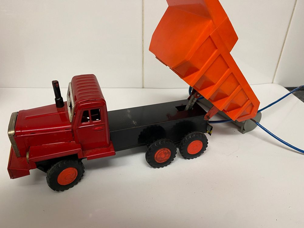 LKW Kipper Japan mit Fernbedienung teils def. 94 lesen 6