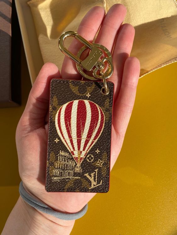 Mini Leder-Taschenanhänger Als Schlüsselanhänger – 11x10,5 Cm, Mit Metallkette, Für Damen