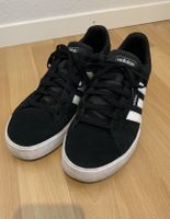 Adidas Schuhe Gr. 43 1/3