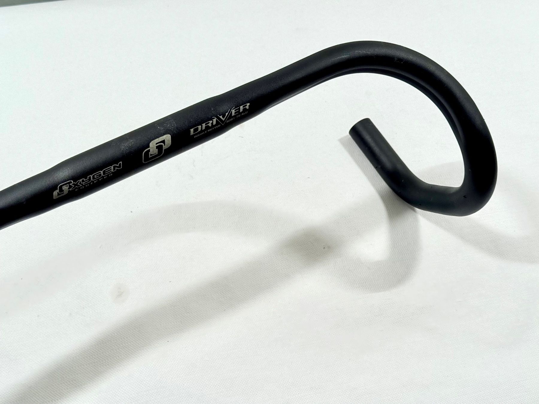 Ersatzteile: OXYGEN DRIVER Rennrad Lenker 46cm / 26.0mm / 2602 – Gebraucht aus Luzern von bikeandbeltcom 2