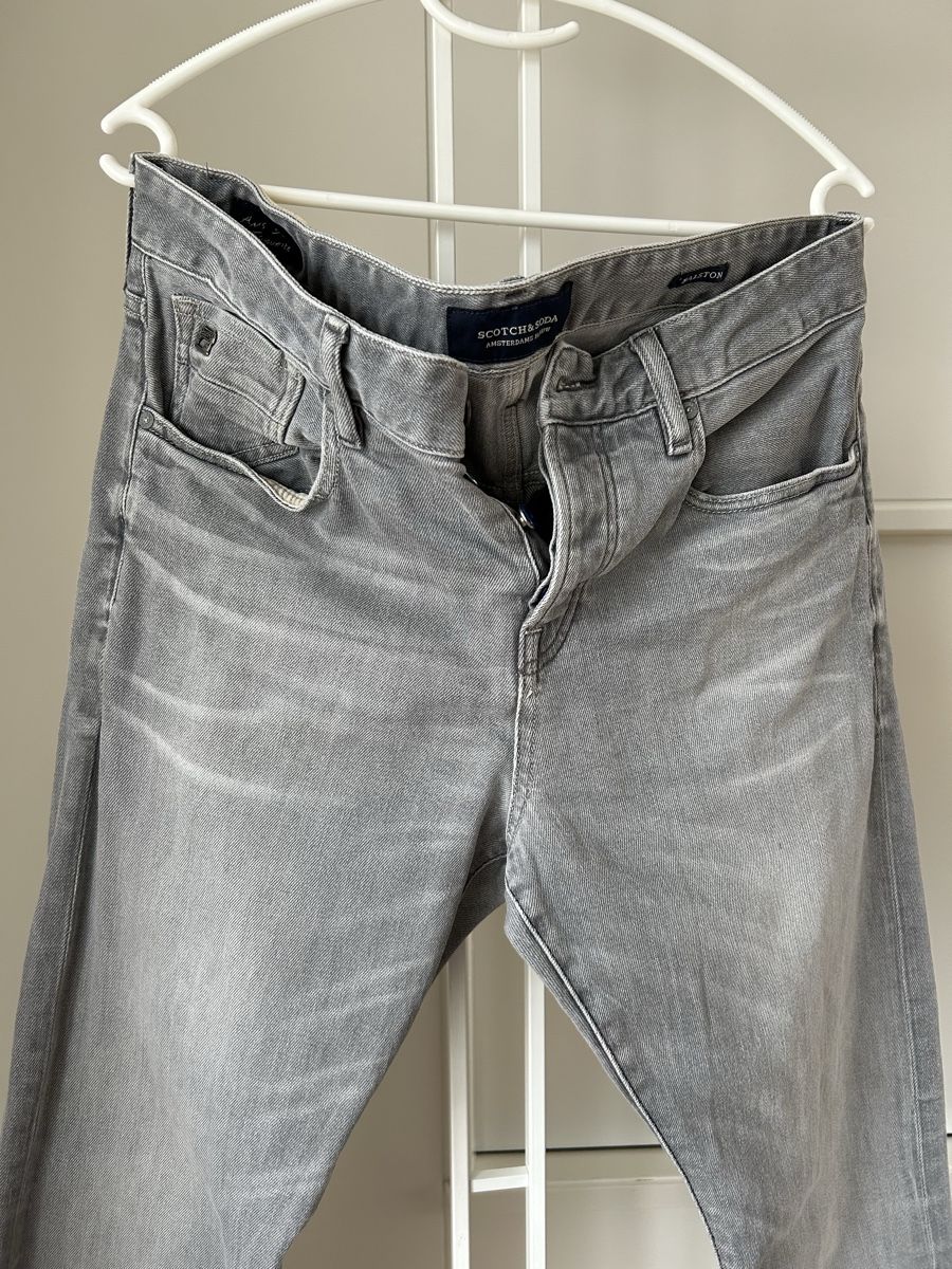 Maison Scotch Jeans: Scotch&Soda Jeans / grau / Gr. 33/32 – Gebraucht aus Zürich von Lolaa123