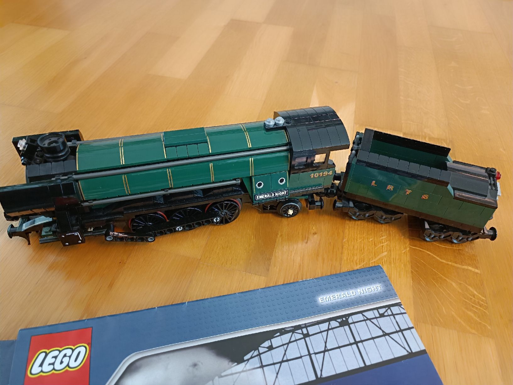 Lego Kit di costruzioni: Lego 10194 Emerald Night Express – Usato da Otelfingen venduto da patida 2