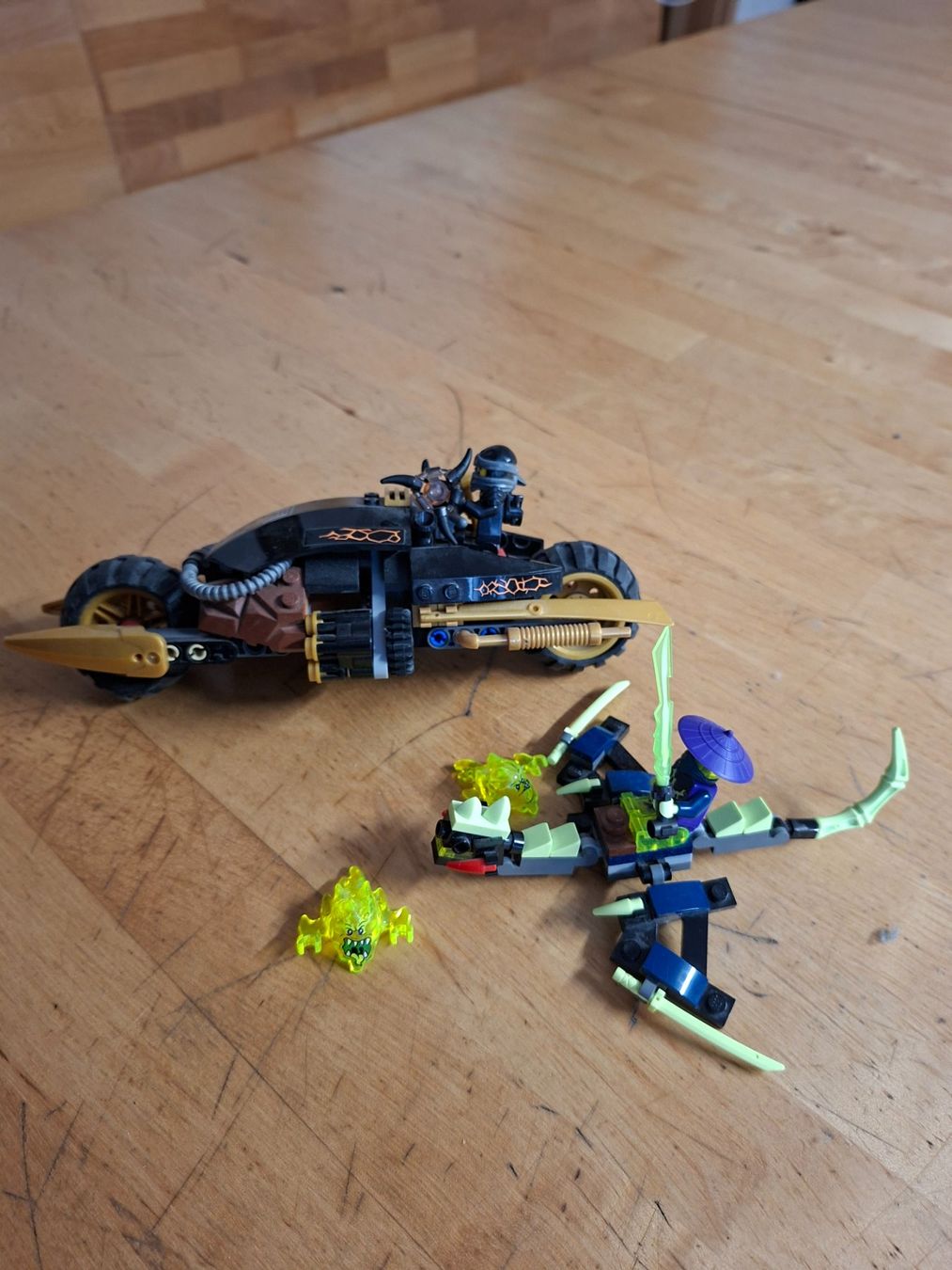 Lego Baukästen: Lego Ninjago set 70733 – Gebraucht aus Schüpfheim von Mike.D 4