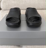 Authentiques Crocs Balenciaga Logo Noir Taille 37 État Neuf