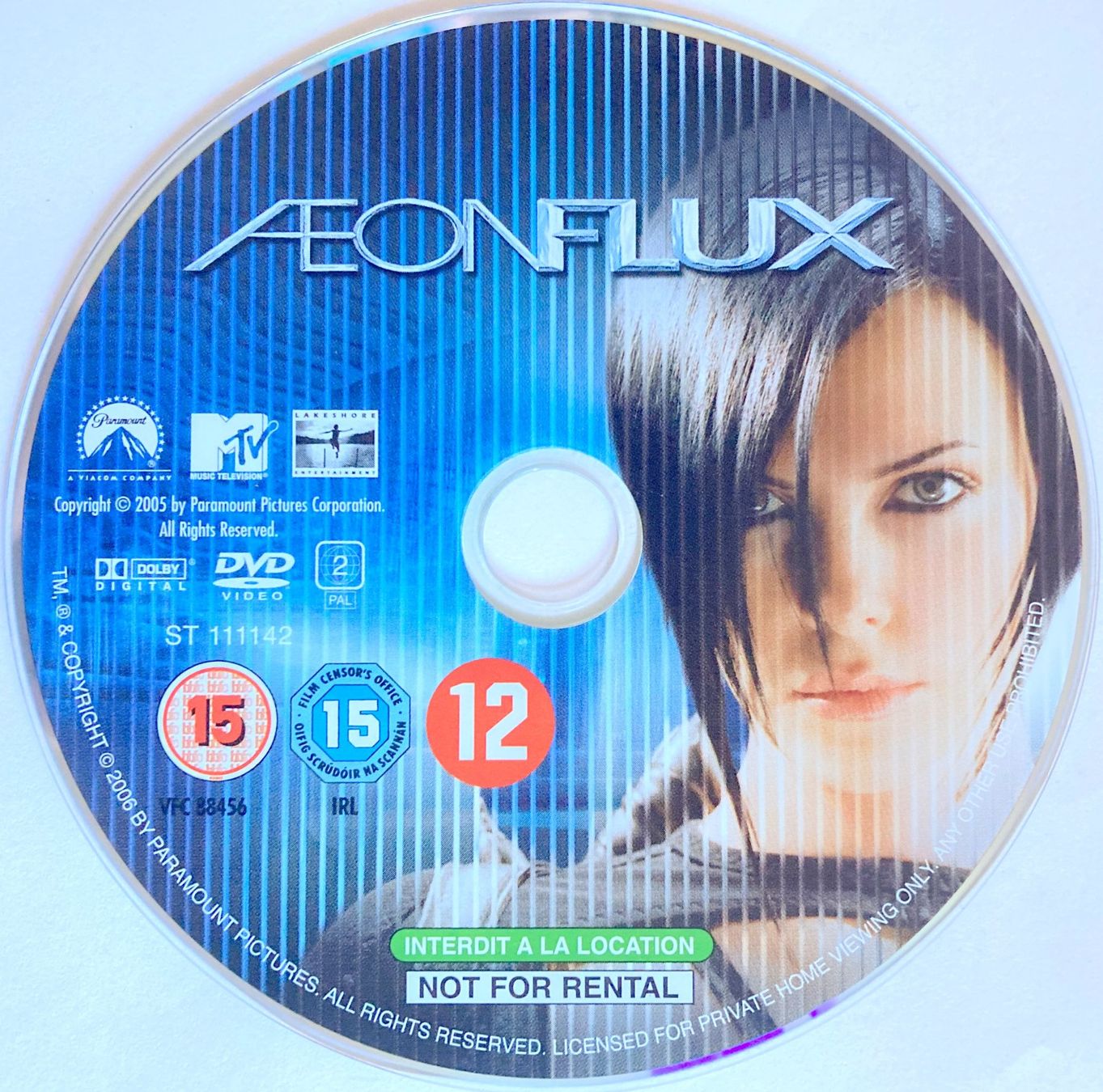 Alle DVDs: AEON FLUX (1 DVD) – Gebraucht aus Bottens von hotter-than-hell 2