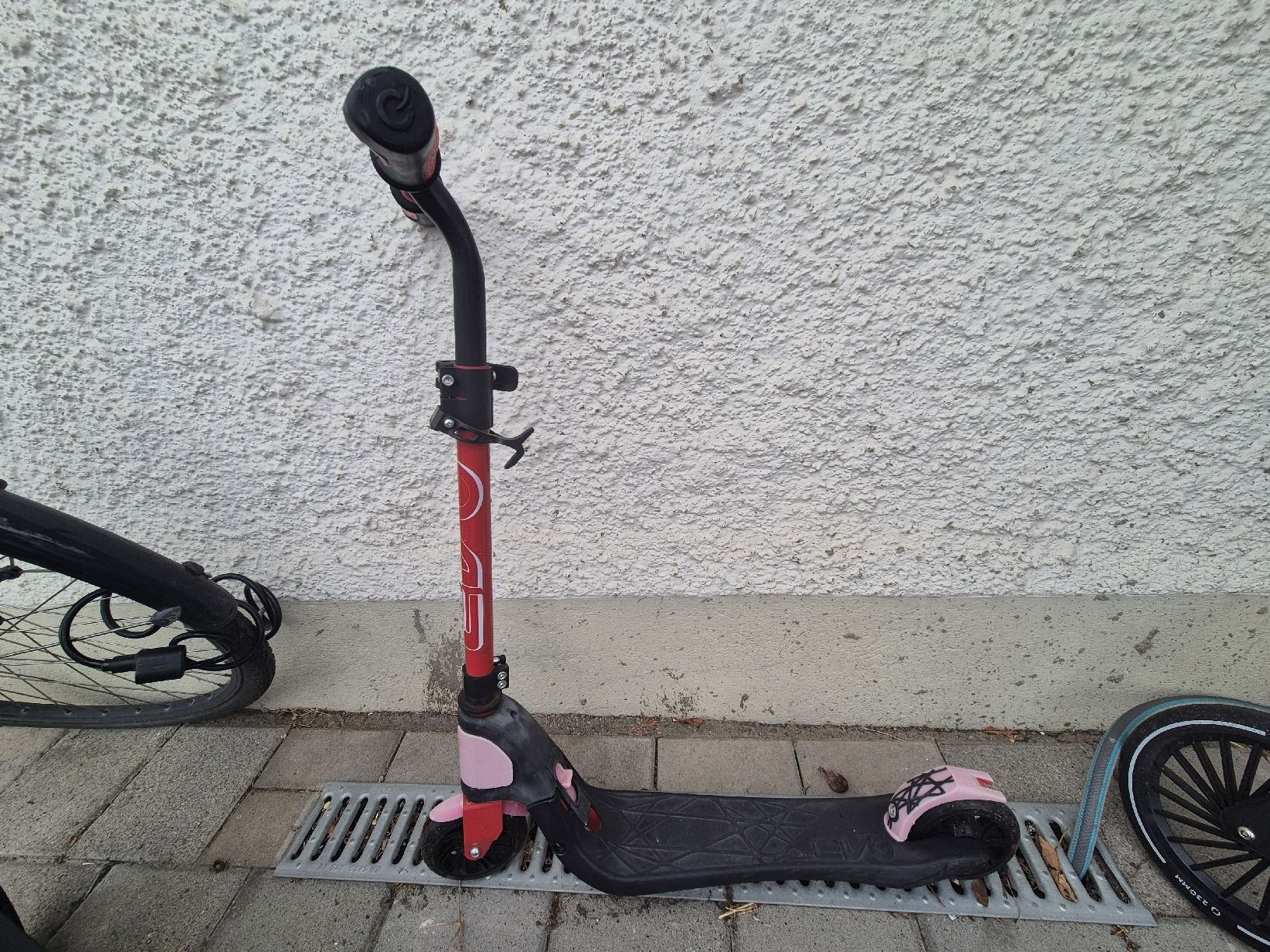 Kickboard: Kinder Kickboard, Trettroller, Scooter klappbar – Usato da Wil SG venduto da Rena-Mija 1