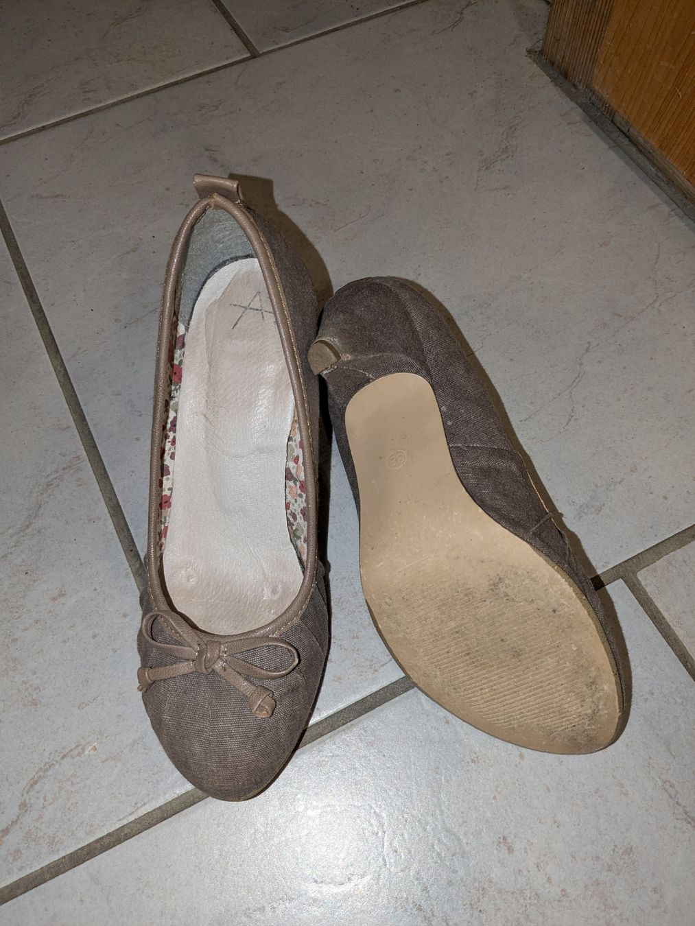 Anna Field Scarpe da donna: Pumps Anna Field – Usato da Ursenbach venduto da andrea_ 1
