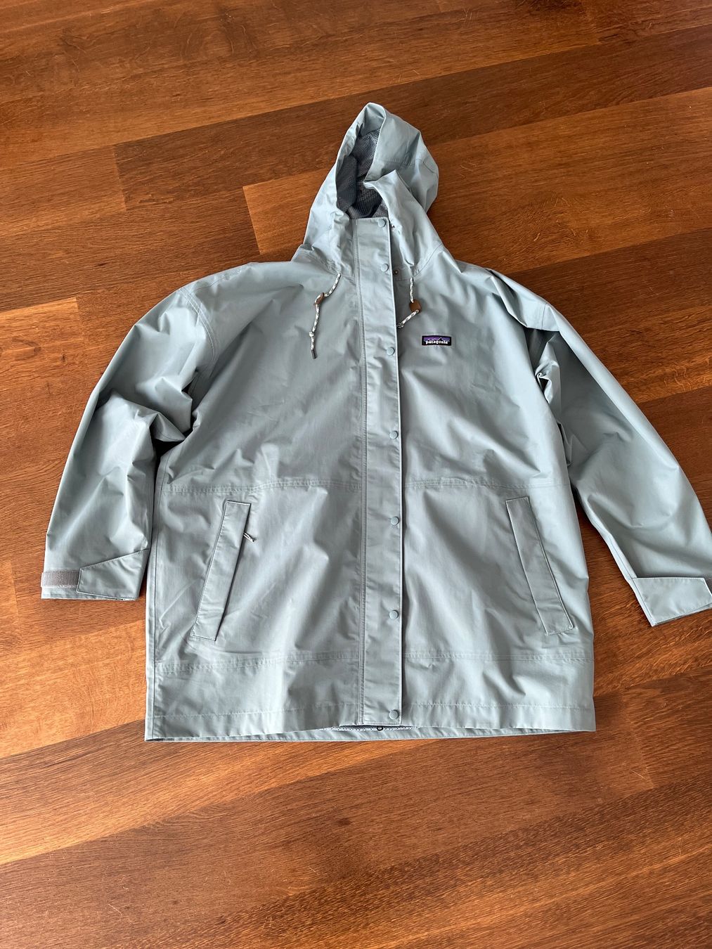 Patagonia Jacken: Patagonia Everyday Rainjacket Gr. XL – Gebraucht aus Zürich von tiger22