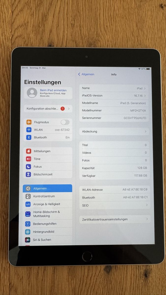 Apple Tablet PC: iPad 5. Generation – Gebraucht aus Mosnang von paradisu_corsu 1