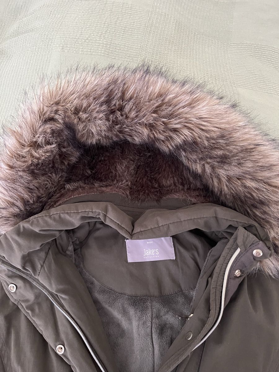 Giacche: Damen Parka Khaki Grösse 36, Kunstpelz – Usato da Jona venduto da lau_k95h 1