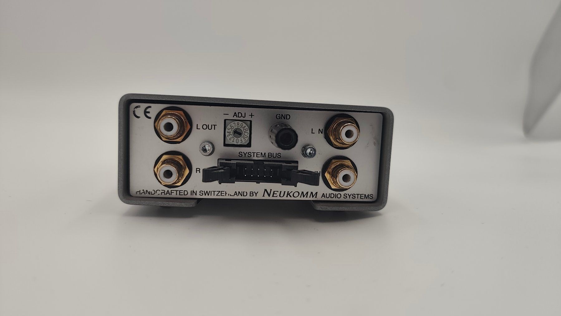 Neukomm Amplificatori: Neukomm MCA 112 Phonovorstufe – Usato da Toffen venduto da RohrerHiFiAG 1