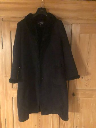 Toller Mantel von Armani Jeans Gr. 46 (ital. Grösse)