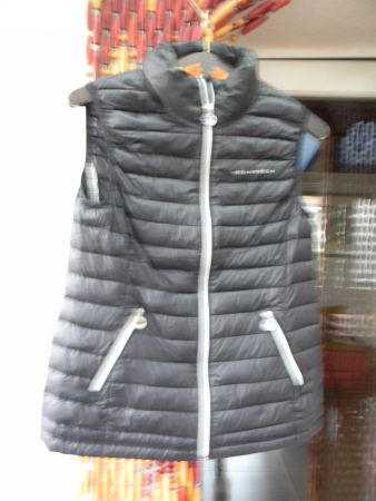 gilet golf noir Röhnisch taille 8