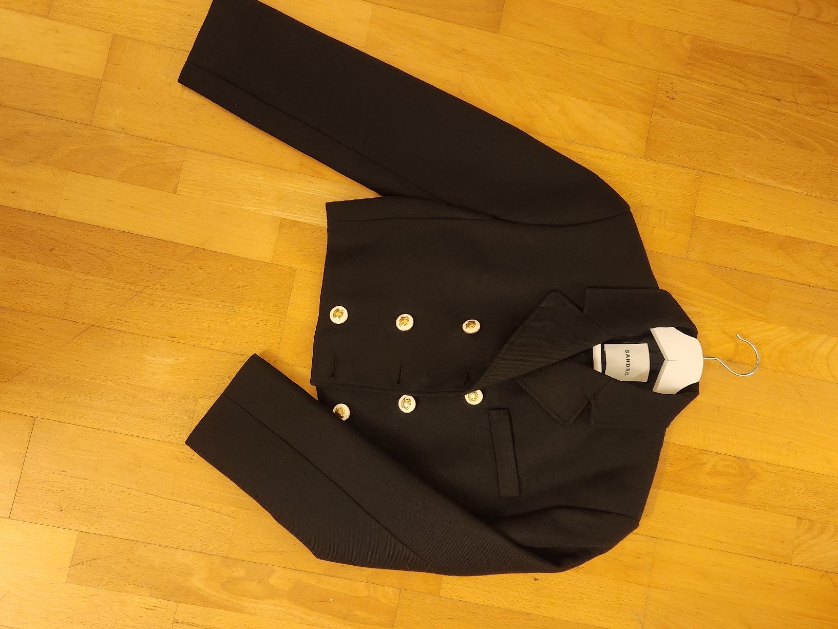Sandro Jacken: NEU Crop Blazer schwarz Sandro 36/S – Neu (gemäss Beschreibung) aus Bronschhofen von eve_l8y7 1