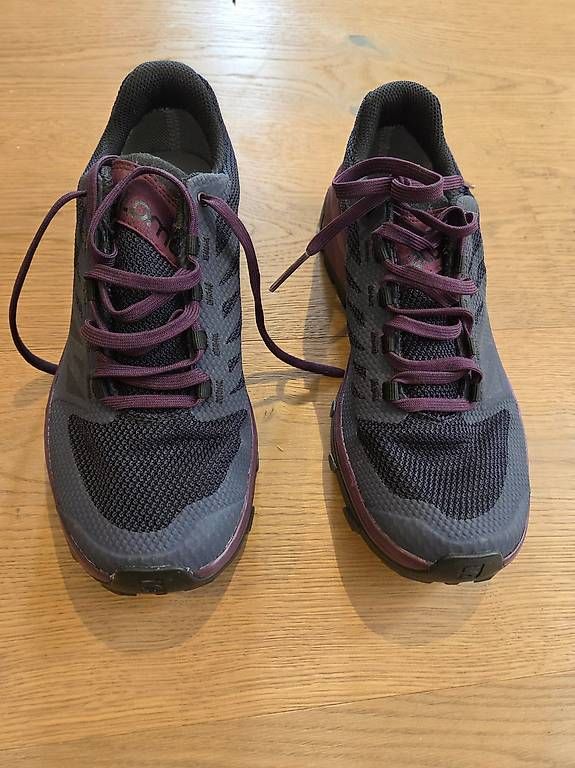 Damenschuhe: Trekkingschuhe Damen Grösse 40, gebraucht, Salomon – Gebraucht aus Oberkirch LU von Jackie_89 1