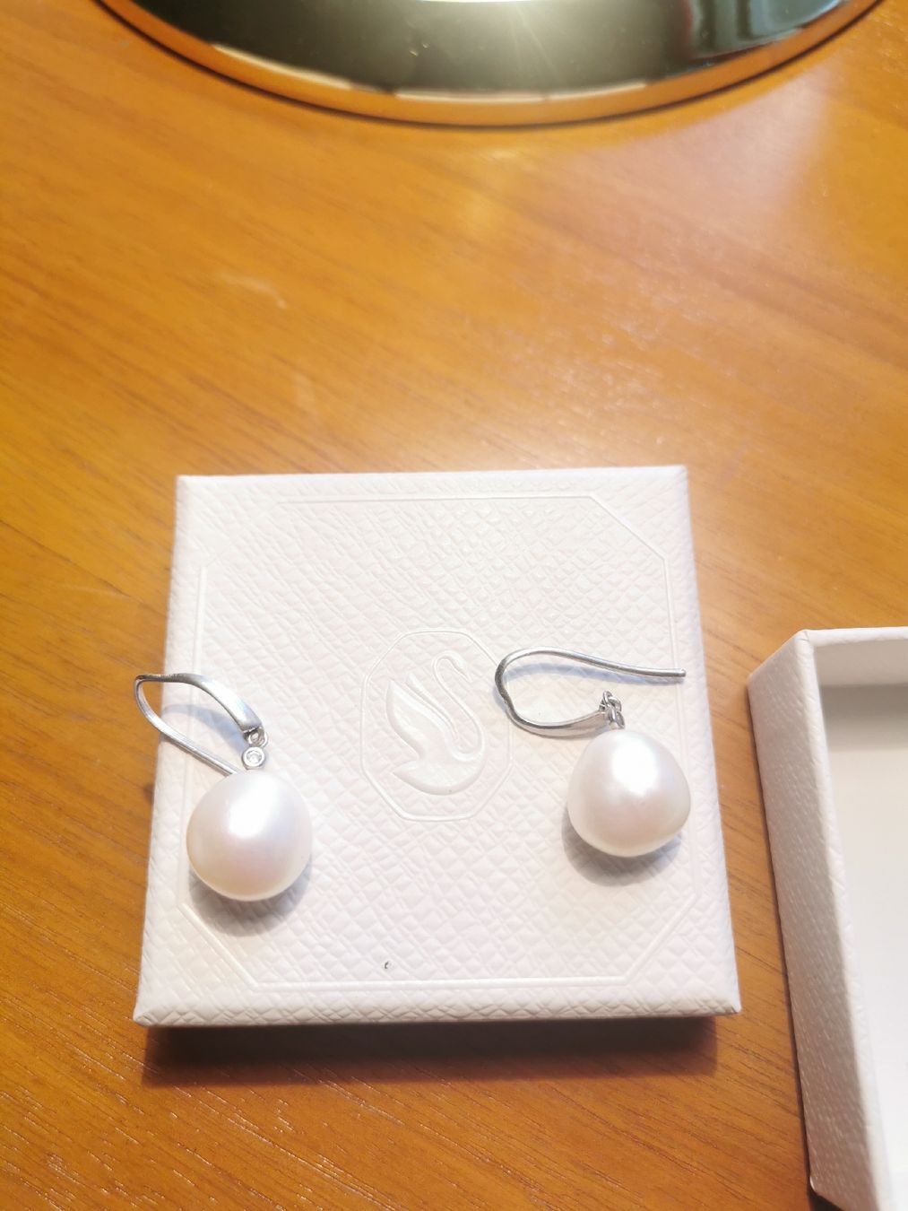 Orecchini pendenti & Orecchini a lobo: Swarovski Perlenohrringe – Nuovo e nell'imballaggio originale da Küssnacht am Rigi venduto da DB_Shop 1