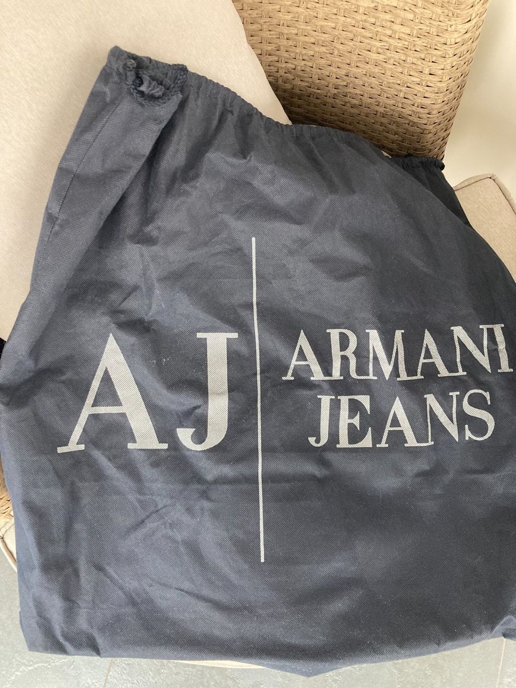 Armani Borse da donna: AJ ARMANI JEANS Tasche – Nuovo e nell'imballaggio originale da Pratteln venduto da Miki_ 2