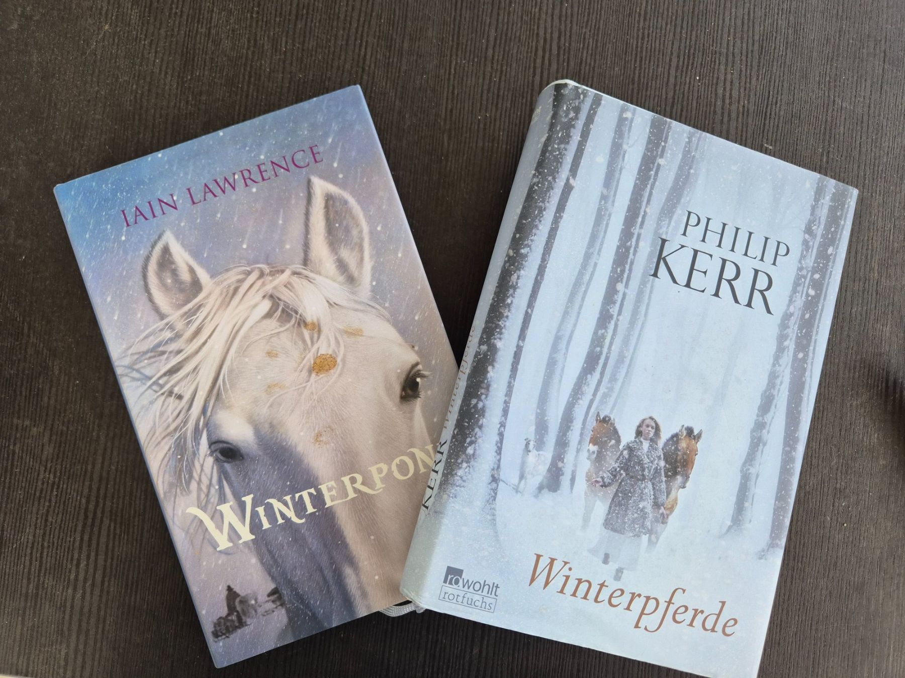 Libri: 5 Bände verschiedene Pferdebücher – Nuovo (secondo la descrizione) da Würenlos venduto da sul_cm8q 1