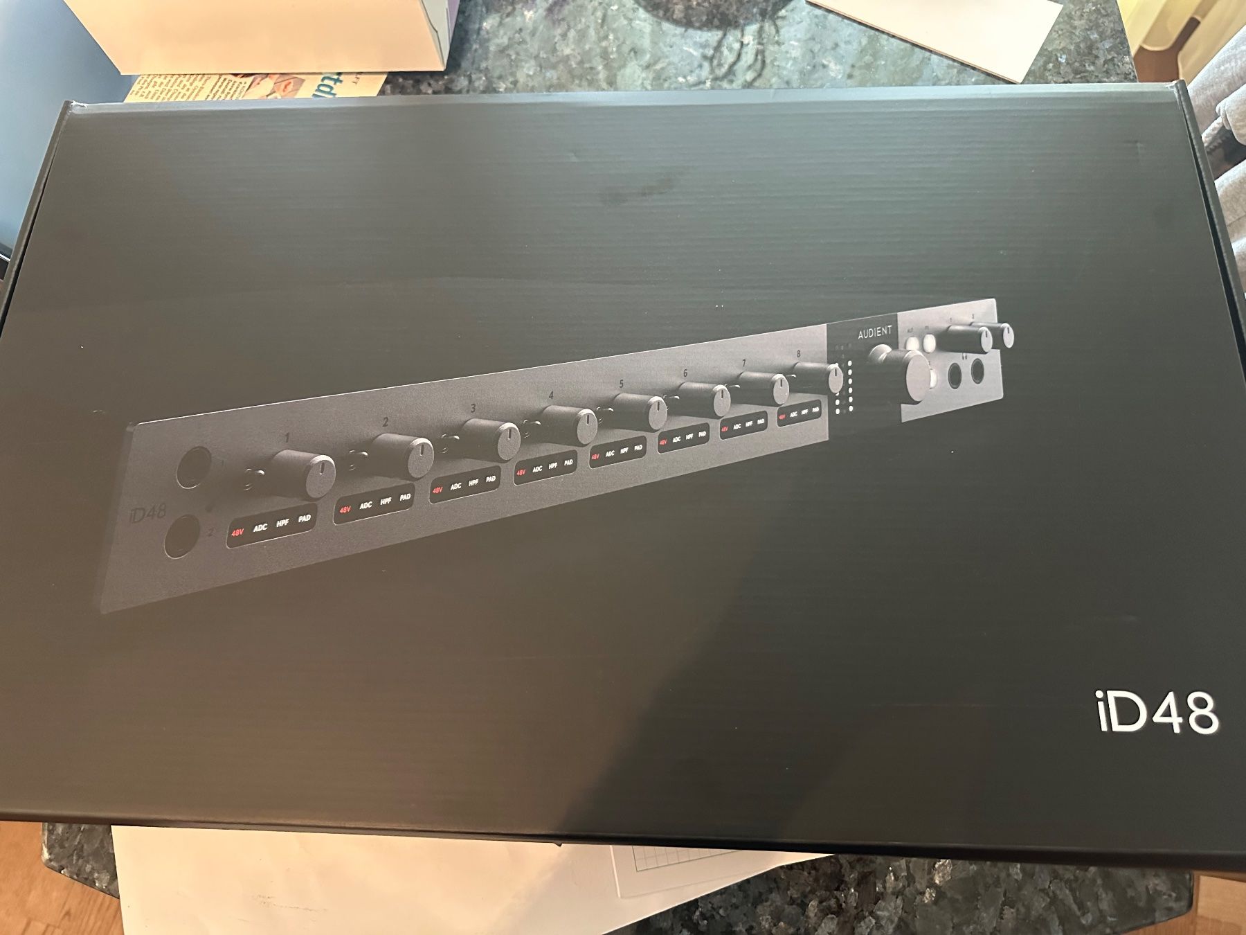 Attrezzatura per studi di registrazione: Audient iD48 Audio Interface neuwertig mit OVP – Usato da Inwil venduto da Barmi0