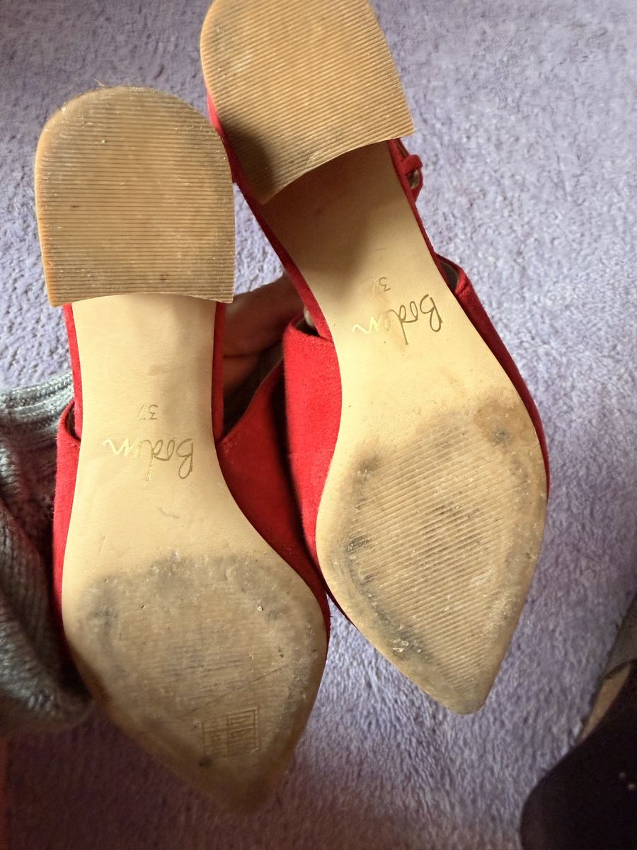 Damenschuhe: Boden Red Suede Slingback Block Heels, Size 37 EU Nice! – Neu (gemäss Beschreibung) aus Männedorf von iza04 3