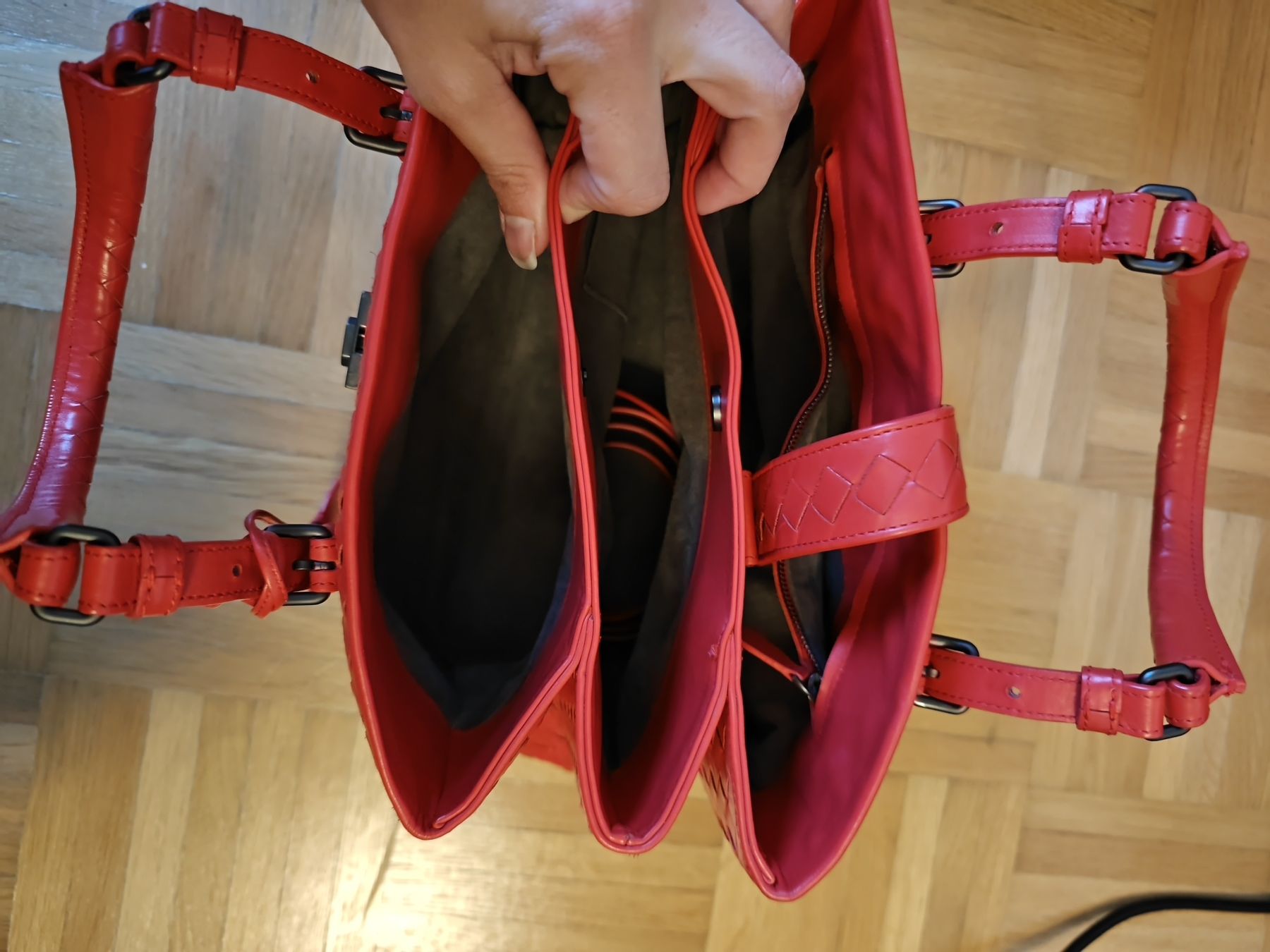 Bottega Veneta Borse da donna: Rote Bottega Veneta Tasche Roma – Usato da Oetwil a.d. Limmat venduto da deb_sv2k 2