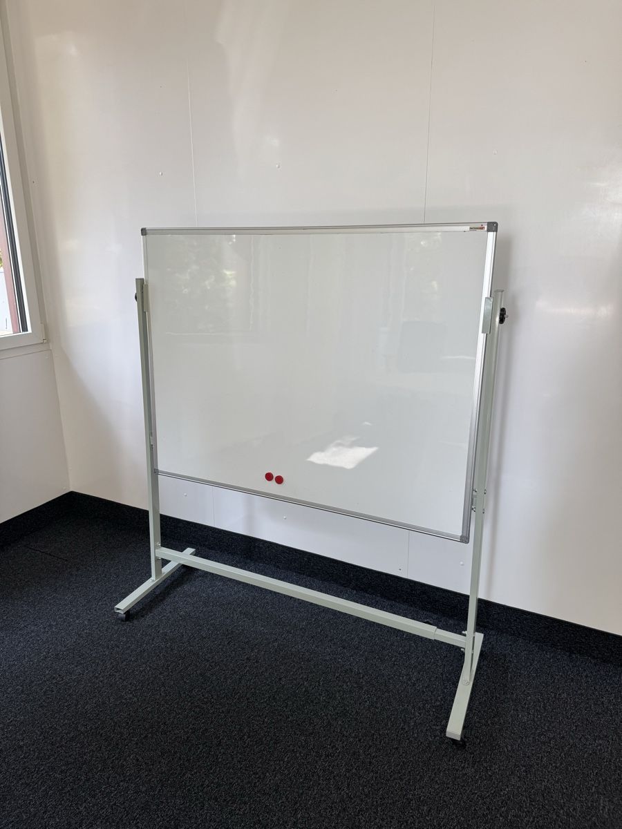 Lavagne: Whiteboard auf Rollen - magnetisch, höhenverstellbar – Usato da Zürich venduto da Egsakt 1