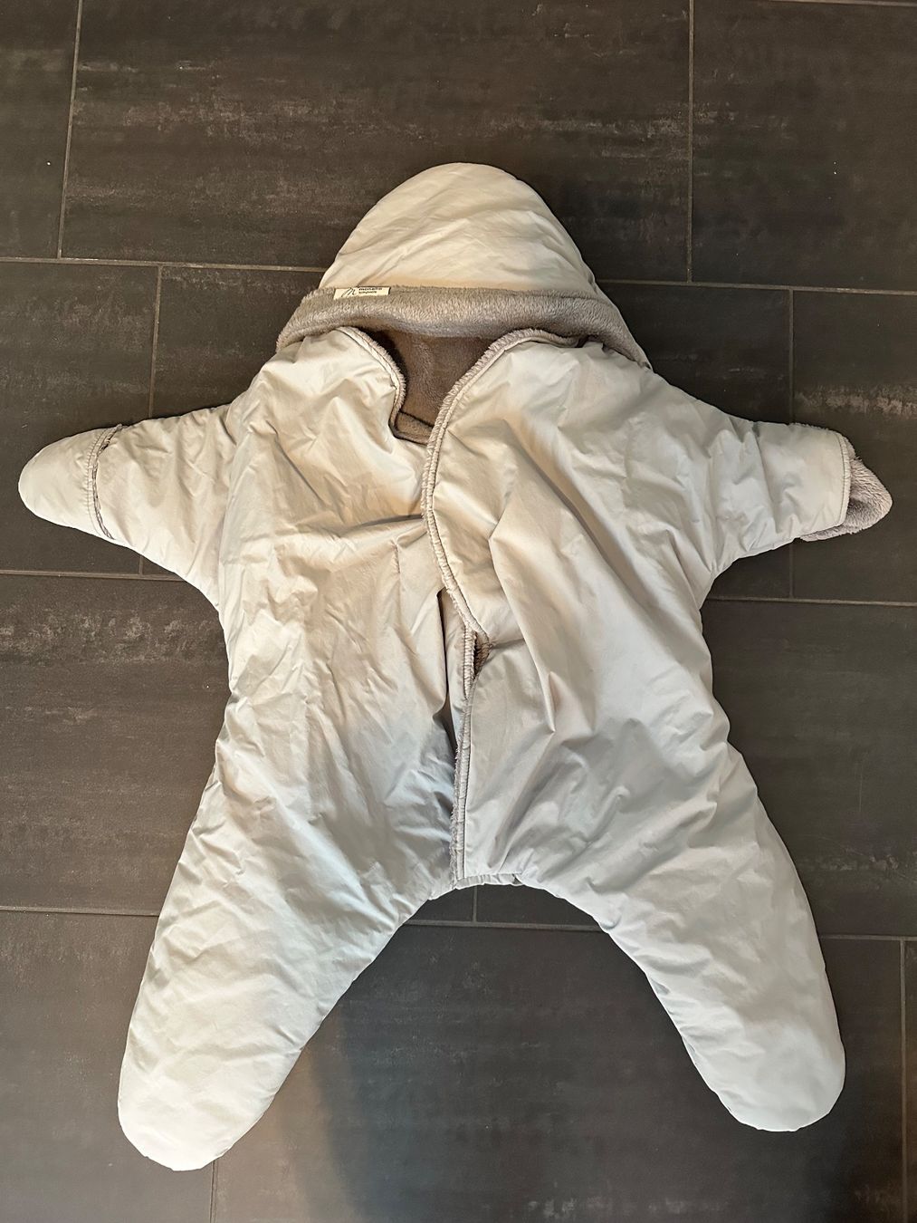 Completi: Monello Baby Winteranzug Gr. 86 – Usato da Zürich venduto da audrey_dri