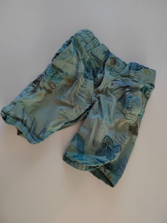 Kurze Hose Okaidi Slim, 104cm, guter Zustand