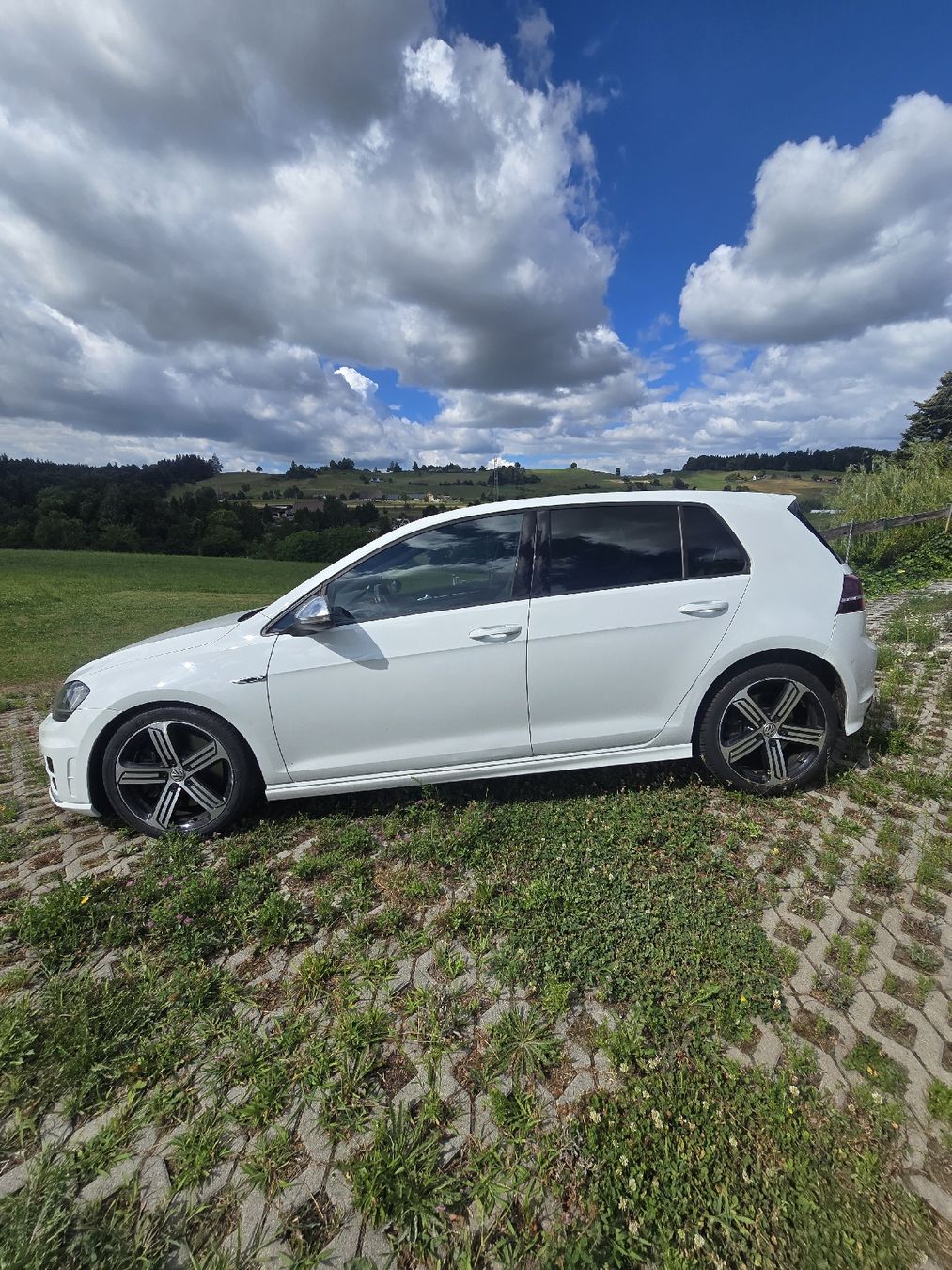 VW Autos: VW Golf VII R – D'occasion à Wädenswil par obu74 2