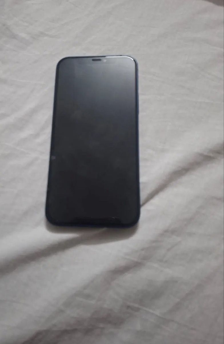 Apple Handys / Smartphones: iphone 12 – Gebraucht aus Lausanne von Alex_56t 1